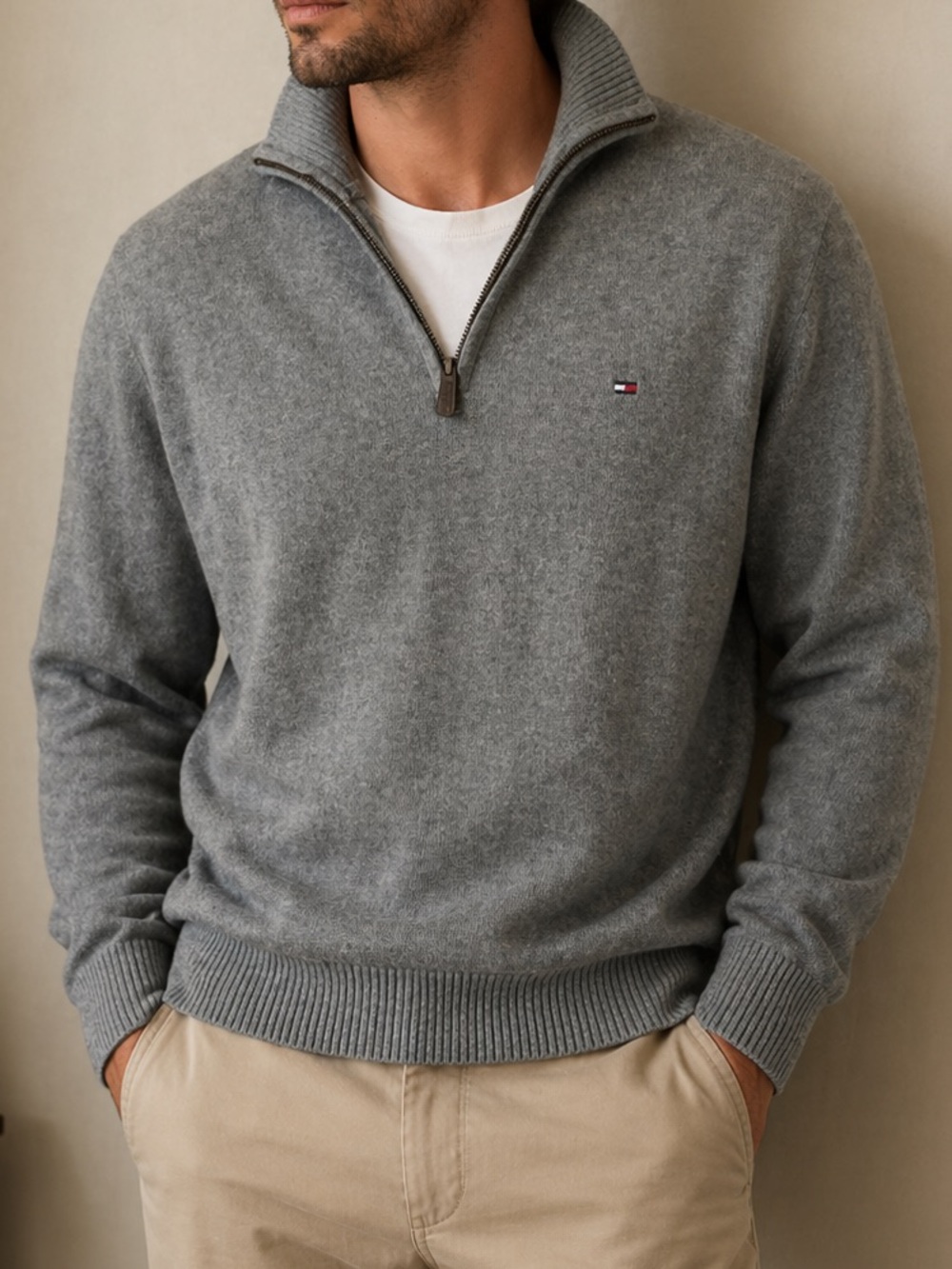 Tommy Hilfiger Mens Gray Quarter Zip Knit Long Sleeve Sweater size Medium